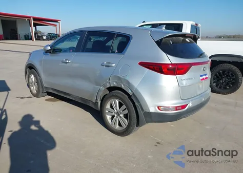 2018 Kia Sportage Lx z USA, uszkodzony, nr VIN KNDPM3AC3J7347750